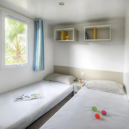 La Plage D'argens 4* سانت أي جولف